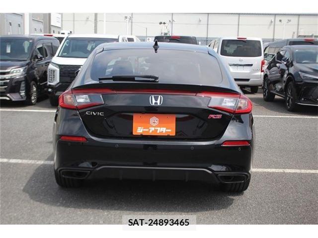 Honda CIVIC 2026-06 8206861-12