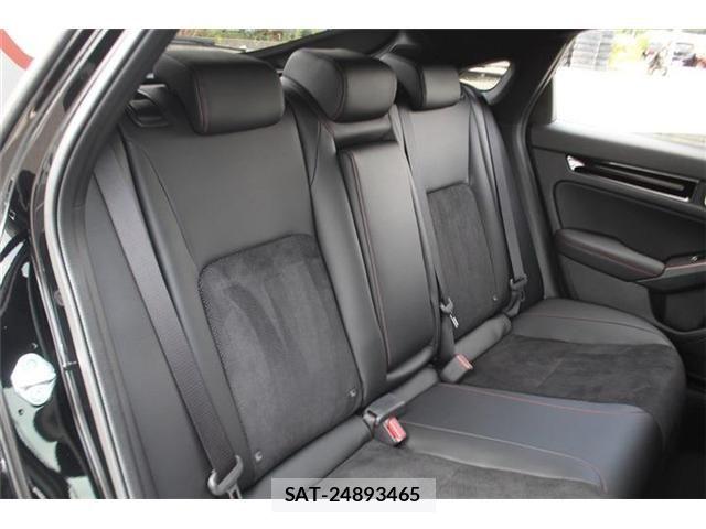 Honda CIVIC 2026-06 8206861-21