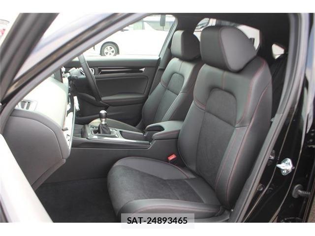 Honda CIVIC 2026-06 8206861-24