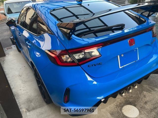 Honda CIVIC 2023-09 8229261-3
