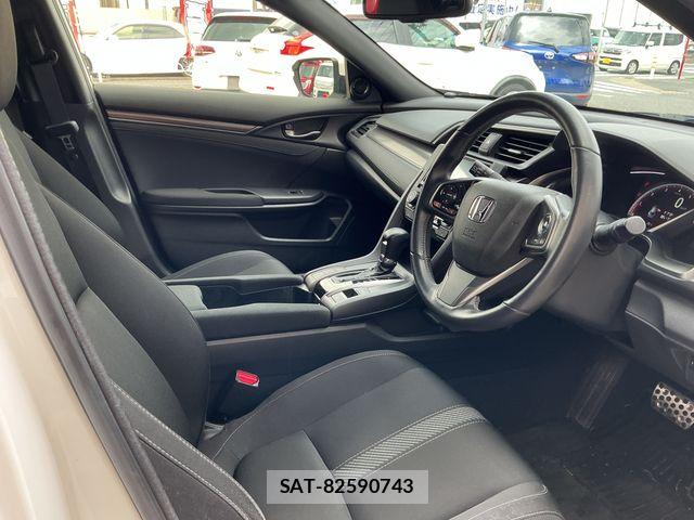 Honda CIVIC 2018-10 8229266-1