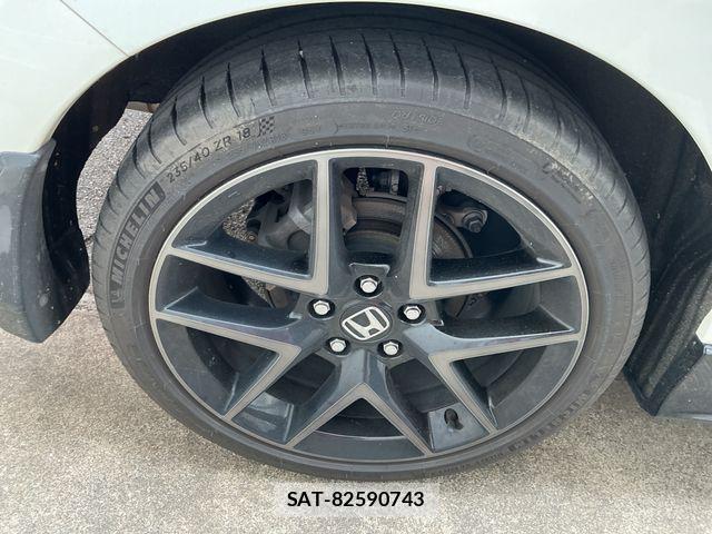Honda CIVIC 2018-10 8229266-3