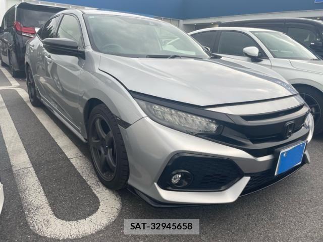 Honda CIVIC 2018-01 8229264-1