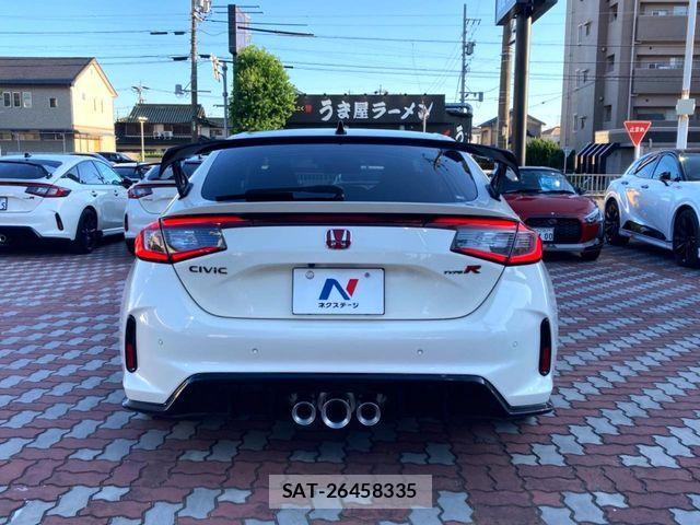 Honda CIVIC 2025-11 8229260-14