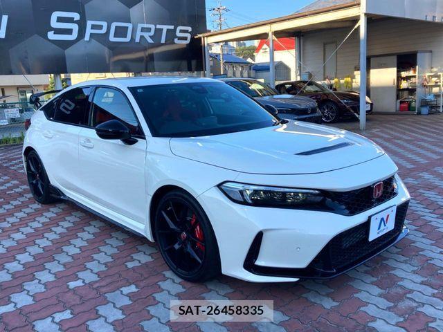 Honda CIVIC 2025-11 8229260-15