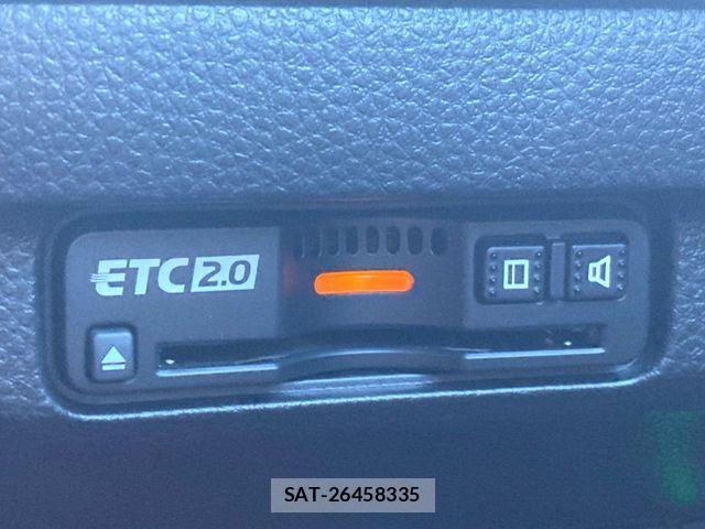 Honda CIVIC 2025-11 8229260-5