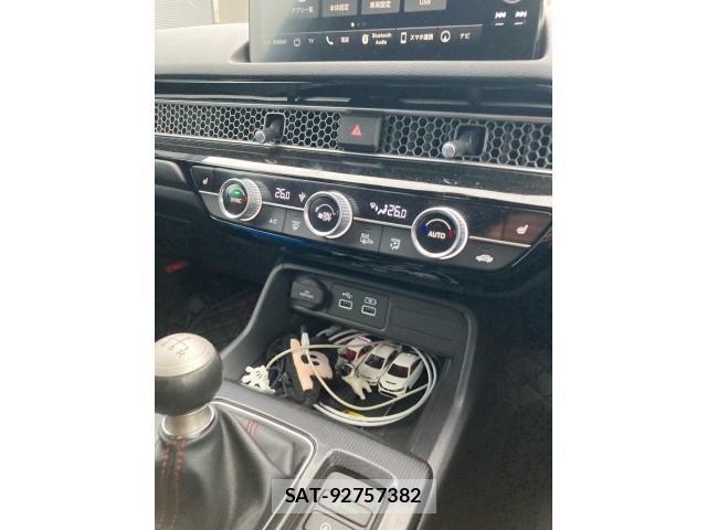 Honda CIVIC 2022-01 8244844-13
