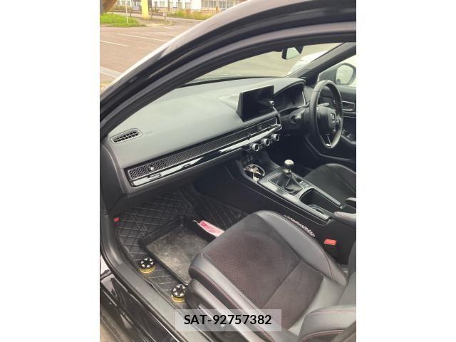 Honda CIVIC 2022-01 8244844-6