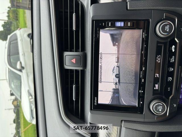Honda CIVIC 2019-08 8244845-24