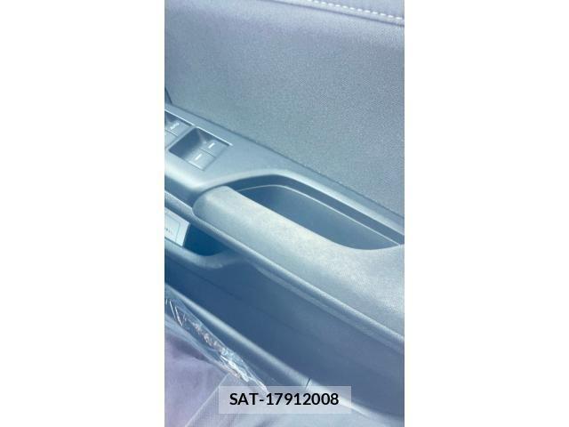 Honda CIVIC 2018-02 8244847-28