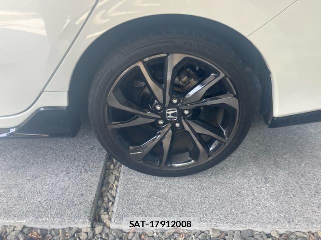 Honda CIVIC 2018-02 8244847-4