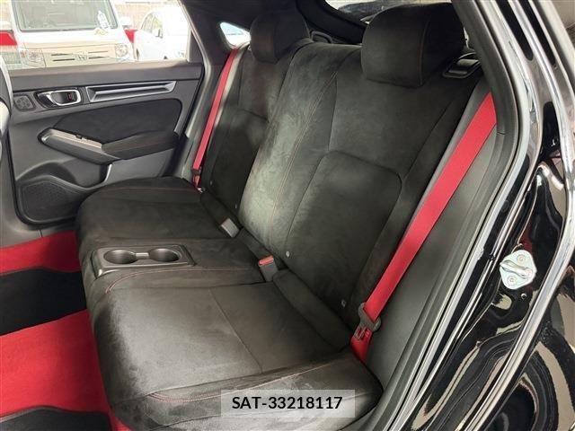Honda CIVIC 2025-01 8313681-17