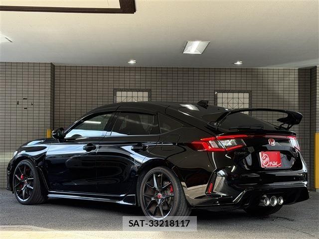 Honda CIVIC 2025-01 8313681-3