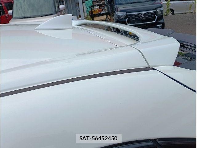 Honda CIVIC 2017-12 8313708-18