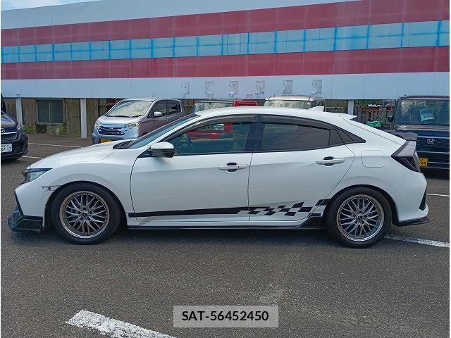 Honda CIVIC 2017-12 8313708-5