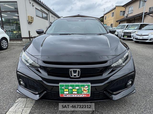 Honda CIVIC 2018-05 8313709-4