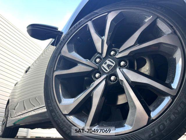 Honda CIVIC 2018-12 8313711-16