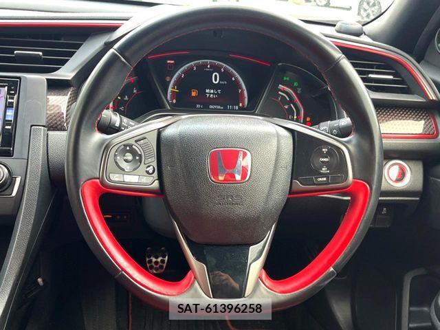 Honda CIVIC 2017-09 8313684-10