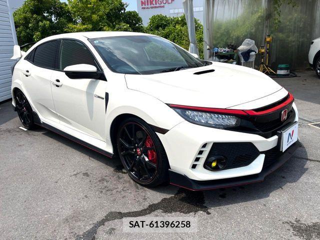 Honda CIVIC 2017-09 8313684-15