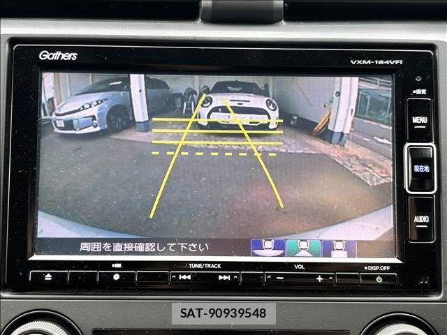 Honda CIVIC 2018-04 8313710-29
