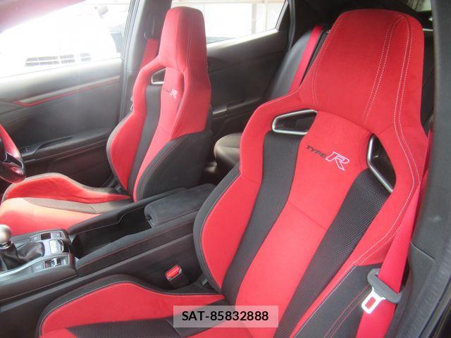Honda CIVIC 2019-05 8313683-6