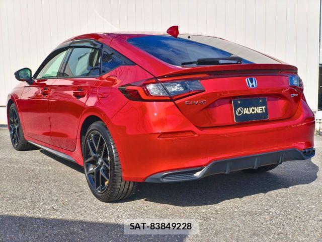 Honda CIVIC 2023-10 8313686-2