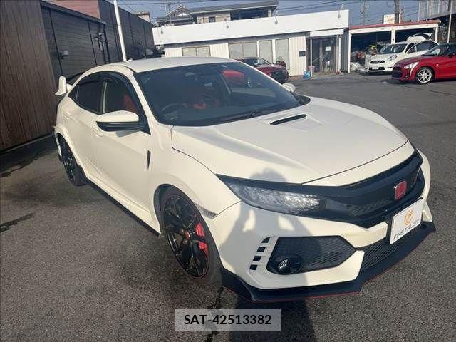 Honda CIVIC 2017-12 8313687-13