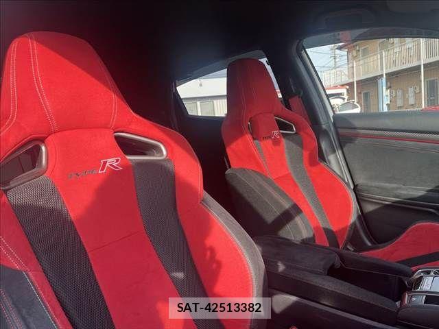 Honda CIVIC 2017-12 8313687-4