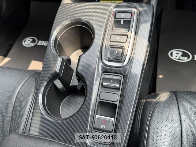 Honda CIVIC 2023-10 8313702-16
