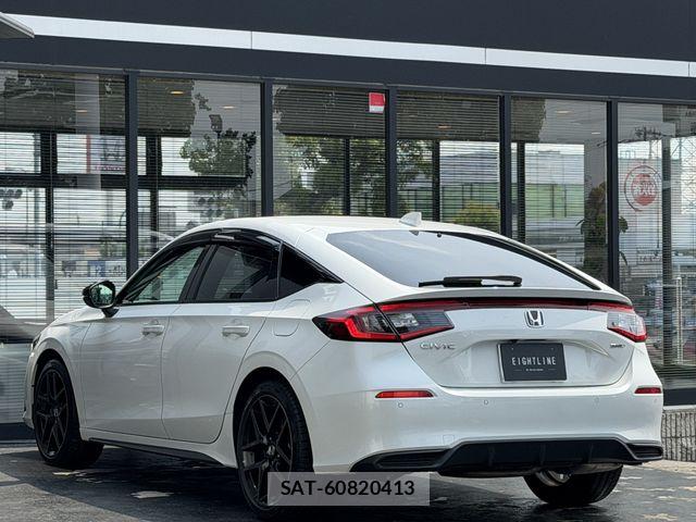 Honda CIVIC 2023-10 8313702-5