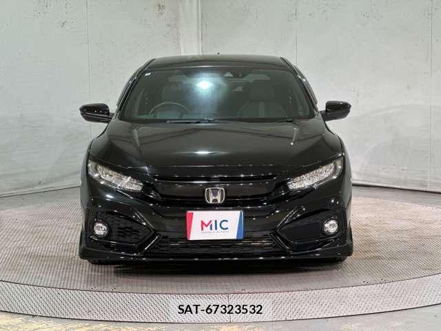 Honda CIVIC 2018-08 8335237-2