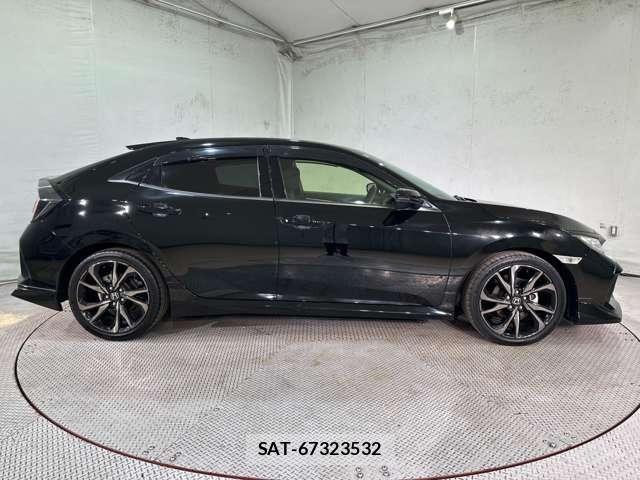 Honda CIVIC 2018-08 8335237-4