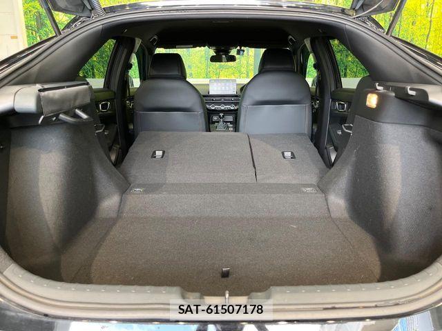 Honda CIVIC 2023-09 8335236-9