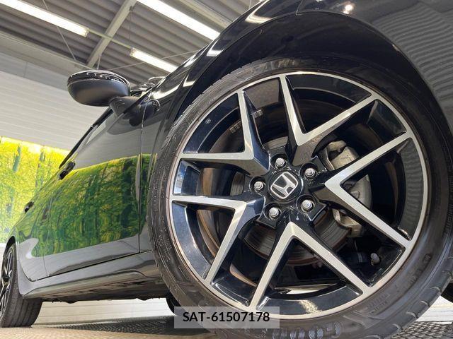 Honda CIVIC 2023-09 8335236-12