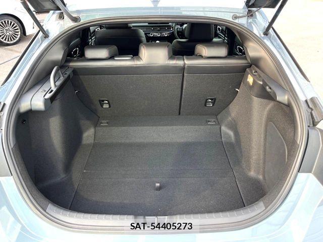 Honda CIVIC 2023-12 8335235-11