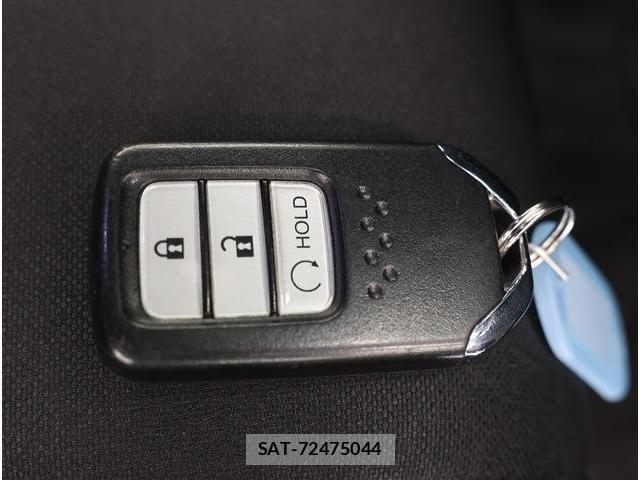 Honda CIVIC 2018-06 8335239-18