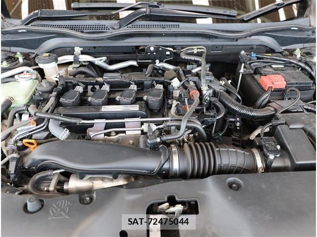 Honda CIVIC 2018-06 8335239-20