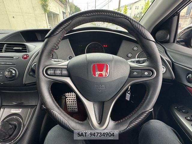 Honda CIVIC 2011-05 8335241-11