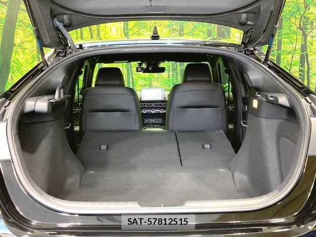 Honda CIVIC 2023-10 8354151-9