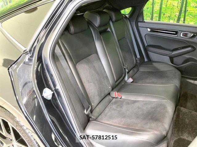 Honda CIVIC 2023-10 8354151-8