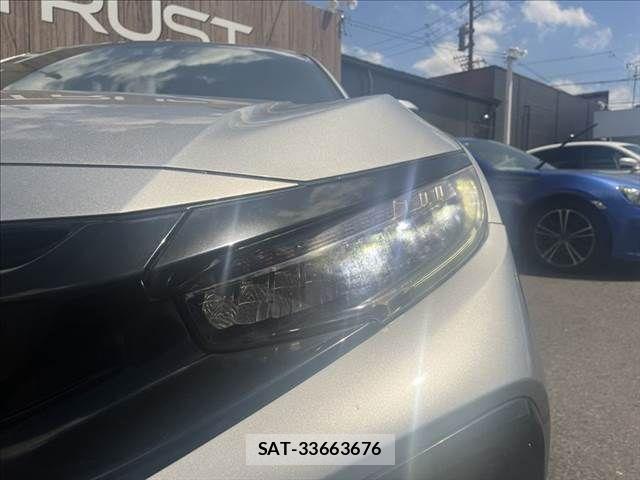 Honda CIVIC 2017-11 8354152-10