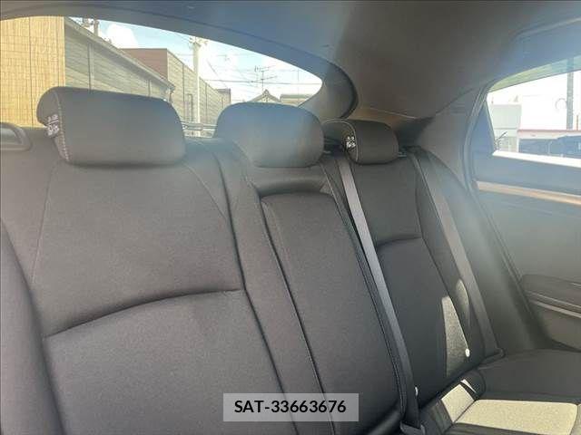 Honda CIVIC 2017-11 8354152-7