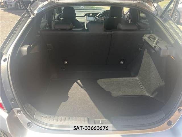 Honda CIVIC 2017-11 8354152-8