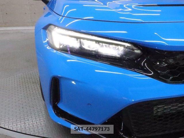 Honda CIVIC 2024-07 8354148-27