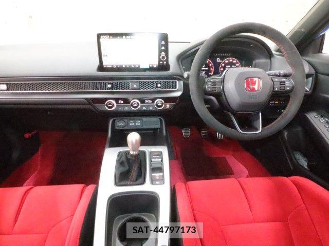 Honda CIVIC 2024-07 8354148-2