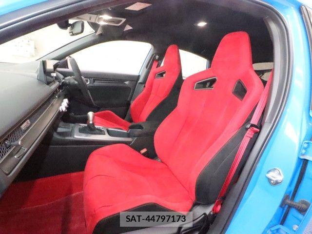 Honda CIVIC 2024-07 8354148-5