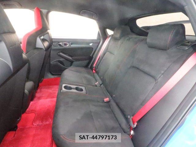 Honda CIVIC 2024-07 8354148-6