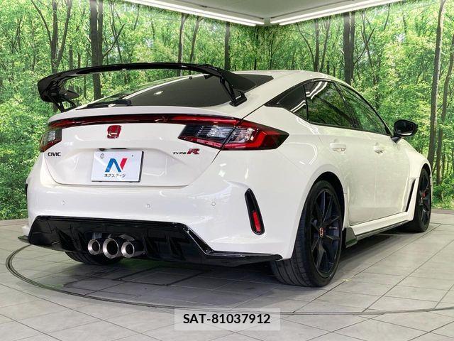 Honda CIVIC 2025-01 8365155-15