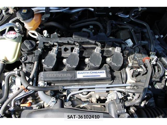 Honda CIVIC 2018-04 8365158-9