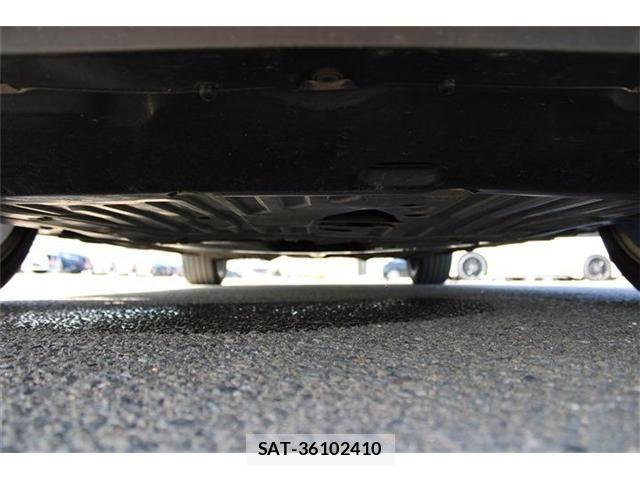 Honda CIVIC 2018-04 8365158-11